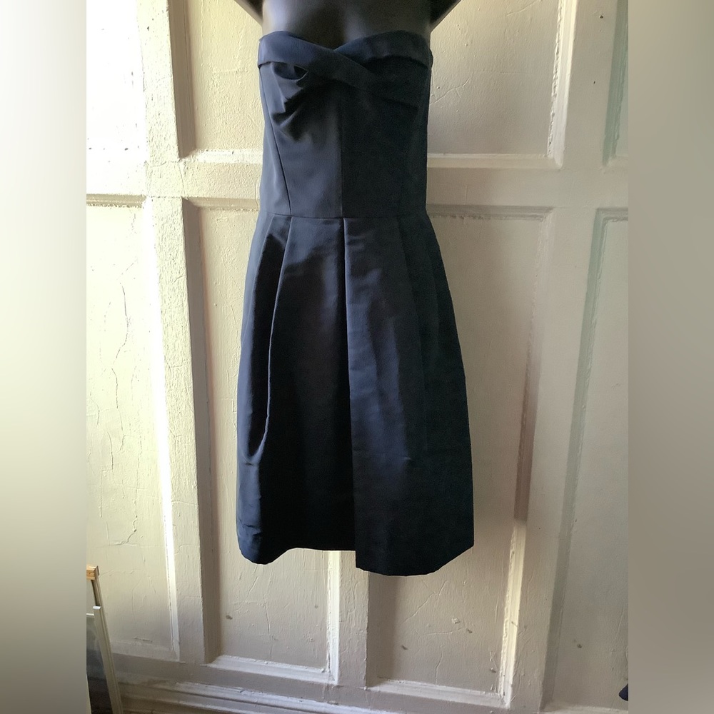 Lee Anderson Couture Ladies Dress